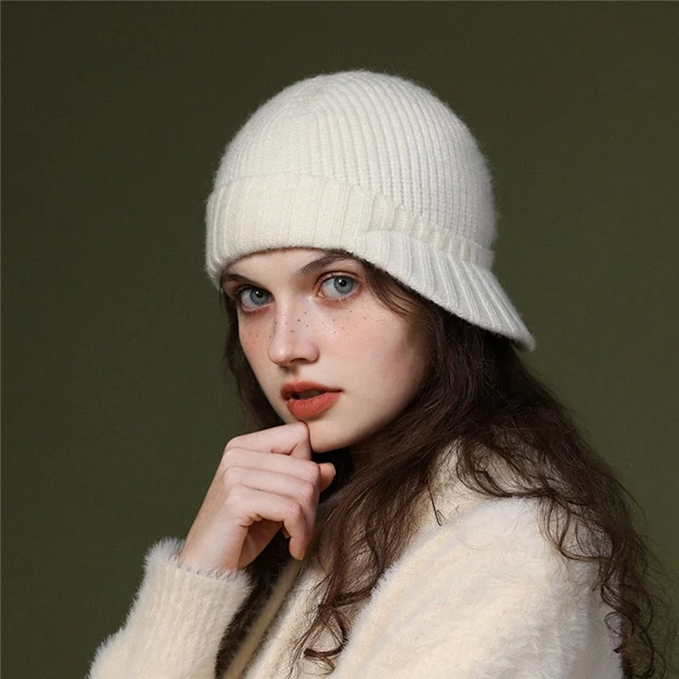 GOLOVEJOY DMZ94 Women Winter Short Brim Warm Cap Windproof Knitted Duckbill Hat - Beige