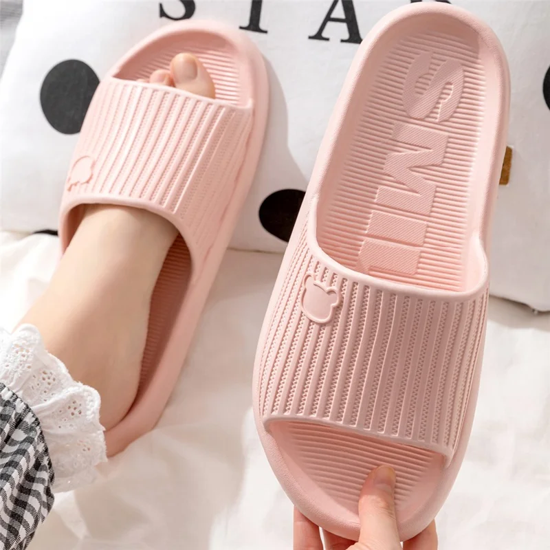 TZLDN 618 1 Pair Ultra-light Bathroom Slippers Foldable EVA Shower Shoes - Pink / 40-41