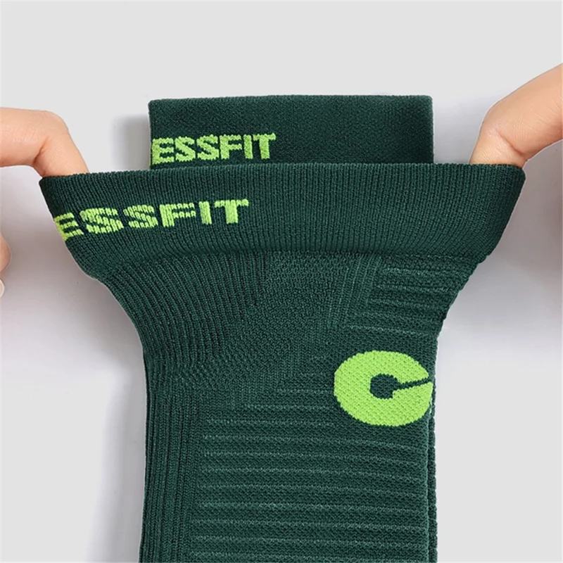 GOLOVEJOY Compressfit Elastische Radfahrersocken, atmungsaktiv, hoher Schaft, Outdoor-Sportssocken - Grün / 40-44