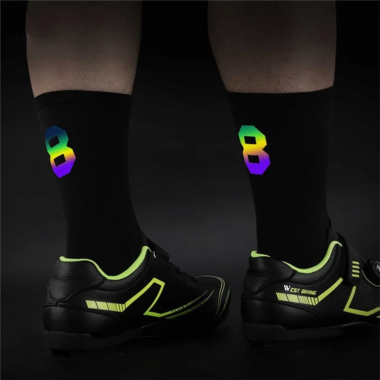 WEST BIKING Radsocken 1 Paar Numerisch Reflektierende Atmungsaktive Lange Socken zum Radfahren, Größe 39-46 - Schwarz / 0