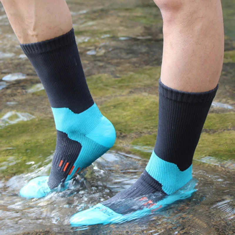 1 Pairs Breathable Waterproof Socks Medium Tube Unisex Hiking Fishing Wading Socks, Size: L (43-46) - Camo+Brown