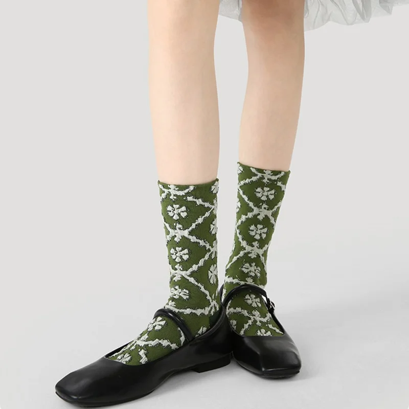 3 Pairs Elastic Cuff Mid Calf Socks for Women One Size Breathable Moisture Wicking Cotton Socks - R9070