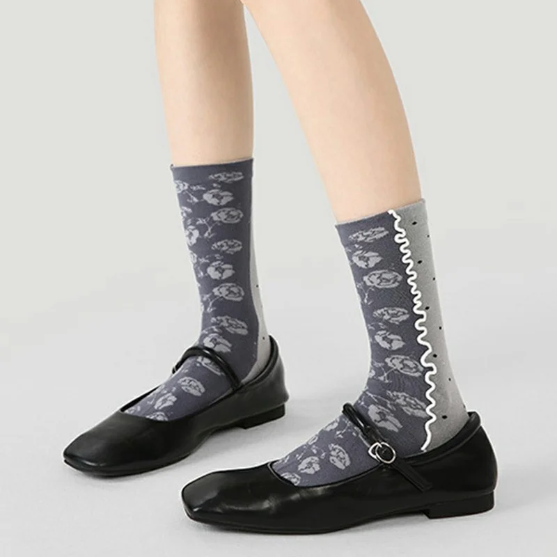 3 Pairs Floral Pattern Women Mid Calf Socks Set Seamless Stitching Breathable Cotton Socks, One Size