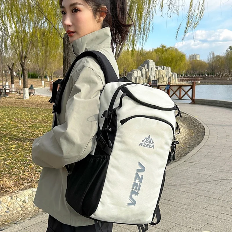 AZELA A1323 Mochila Deportiva de Gran Capacidad Ligera para Exteriores, Impermeable de Nailon para Senderismo - Azul Bebé