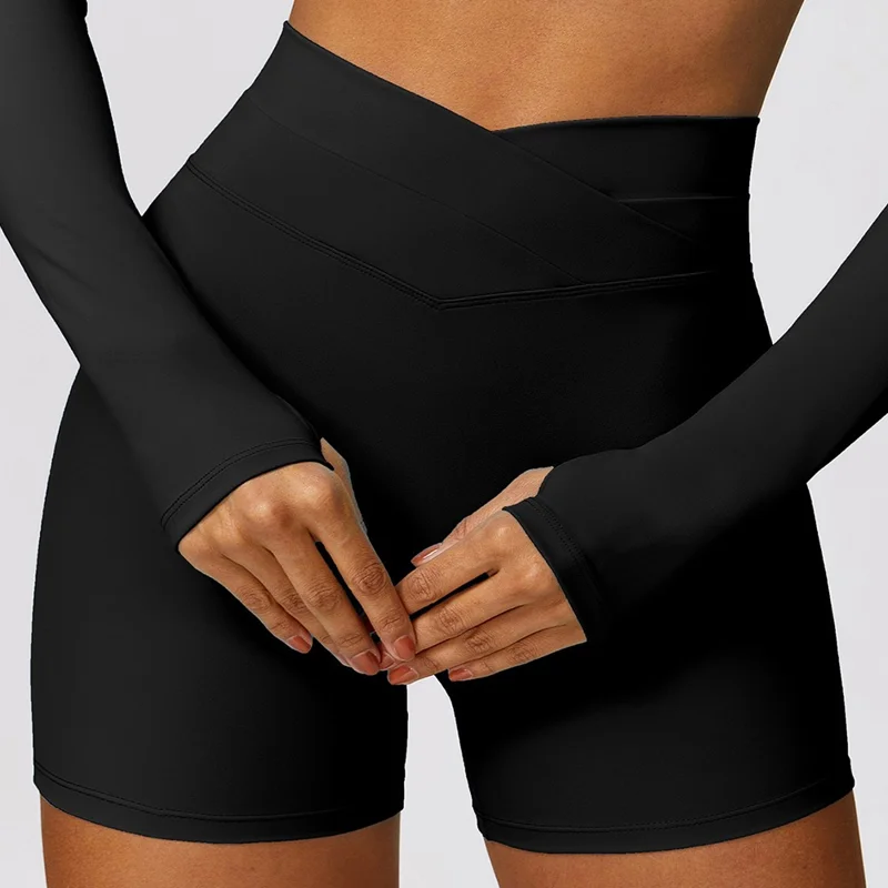 8578 Femmes Yoga Fitness Sports Costume Ajusté Rapide Séchage Manche Longue T-shirt Haut Court + Shorts - Noir S