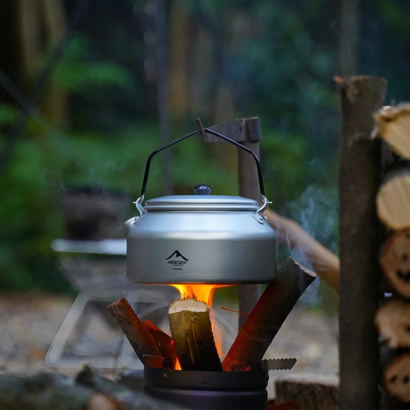 WIDESEA AKT-10 1L Outdoor Camping Kettle Lightweight Aluminum Teapot with Foldable Handle (BPA Free, No FDA)