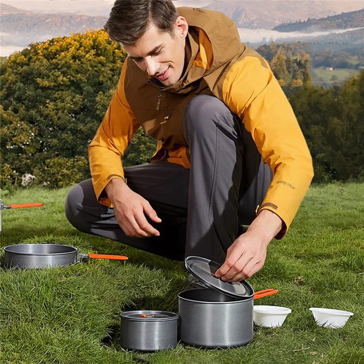 HEWOLF HW-K1692 Portable Handle Pan Temperature Resistant Camping Cookware Set with Water Bottle for 2-3 People