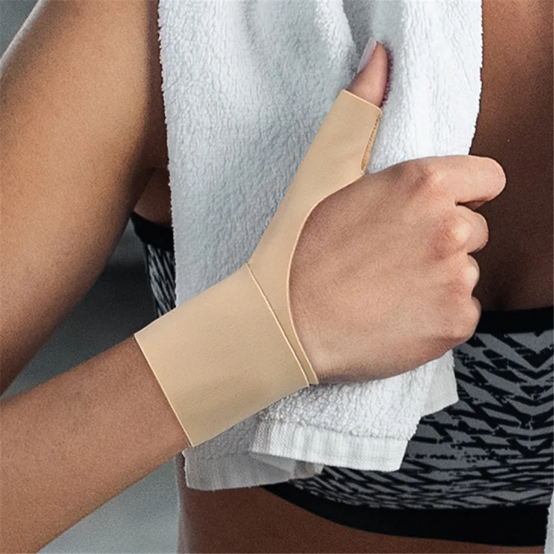 004 1Pc Slim Thumb Wrist Support Brace Lycra Fabric Adjustable Compression Wrist Guard - Skin Color / Right Hand
