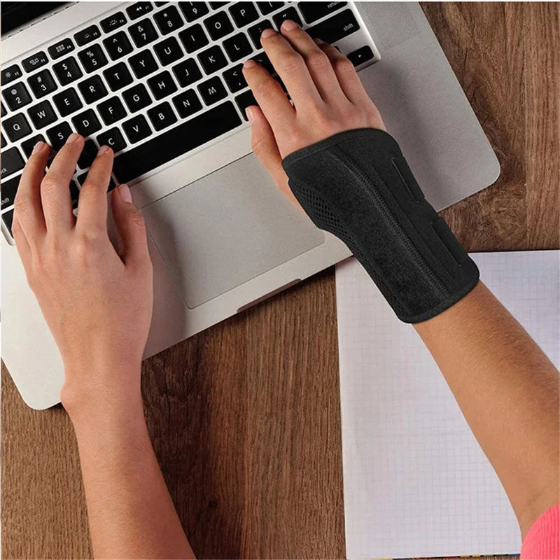 YF-JS012 1 Stück Fitness-Handgelenkschutz Gegen Verstauchungen Kompressions-Gelenk-Bandage für Basketball - Rechte Hand S / M