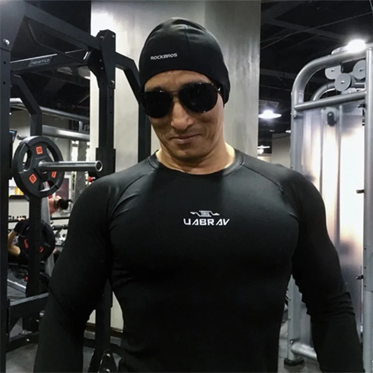 ROCKBROS YPP016 Polyester Spandex Fabric Thermal Warm Hat Cycling Skiing Cap Winter Skiing Beanie Hat for Keeping Head Warm - Black
