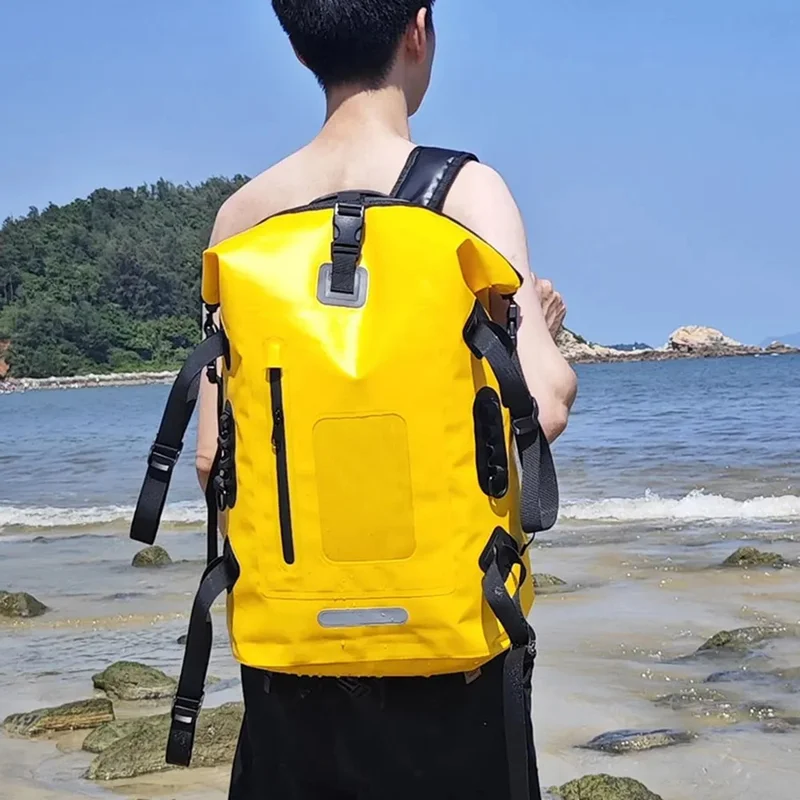 30L Wasserdichter Outdoor-Rucksack für Radfahren, Camping und Wassersport - Große Kapazität, Reflektierend, 500D PVC Dry Bag - Weiß