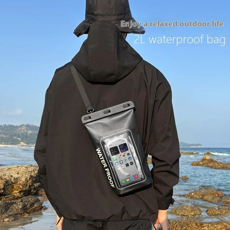 2L Wasserdichter Dry Bag für Wandern, Rafting, Surfen und Kayaking - Outdoor Sports PVC Touchscreen Handyhülle in Schwarz