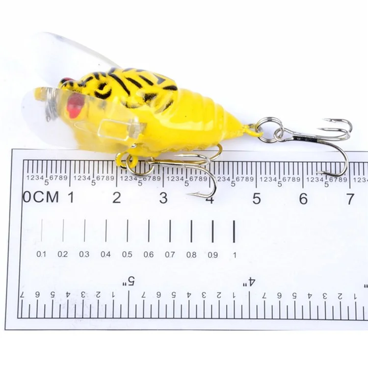Esca per insetto bionico Cicala 4cm / 6,4g Esca da pesca in plastica dipinta - Colore A