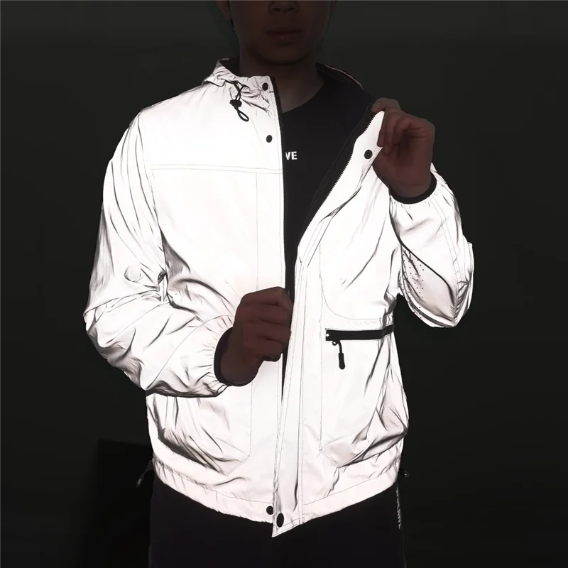 WOSAWE BD264 Chaqueta Cortavientos Reflectante Completa con Capucha Impermeable Transpirable para Correr por la Noche Ciclismo Senderismo, Plata - Talla Asiática M / UE S