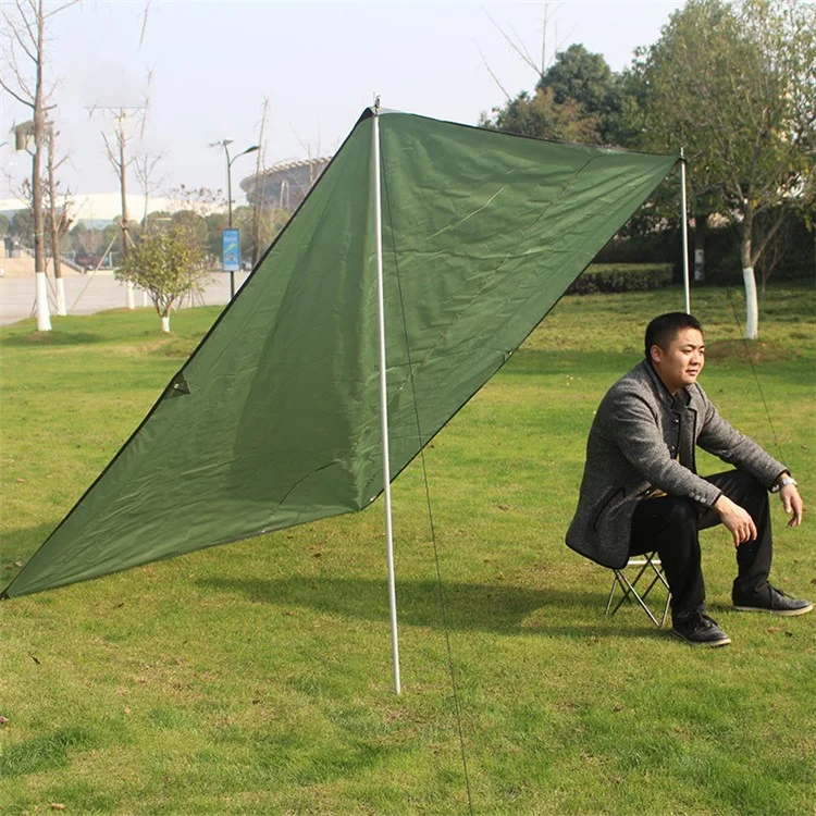 AOTU 240x220cm Portátil 420D Pano de Oxford à prova de umidade Tapete de piquenique ao ar livre Tapete de acampamento com prego de chão - Verde do Exército