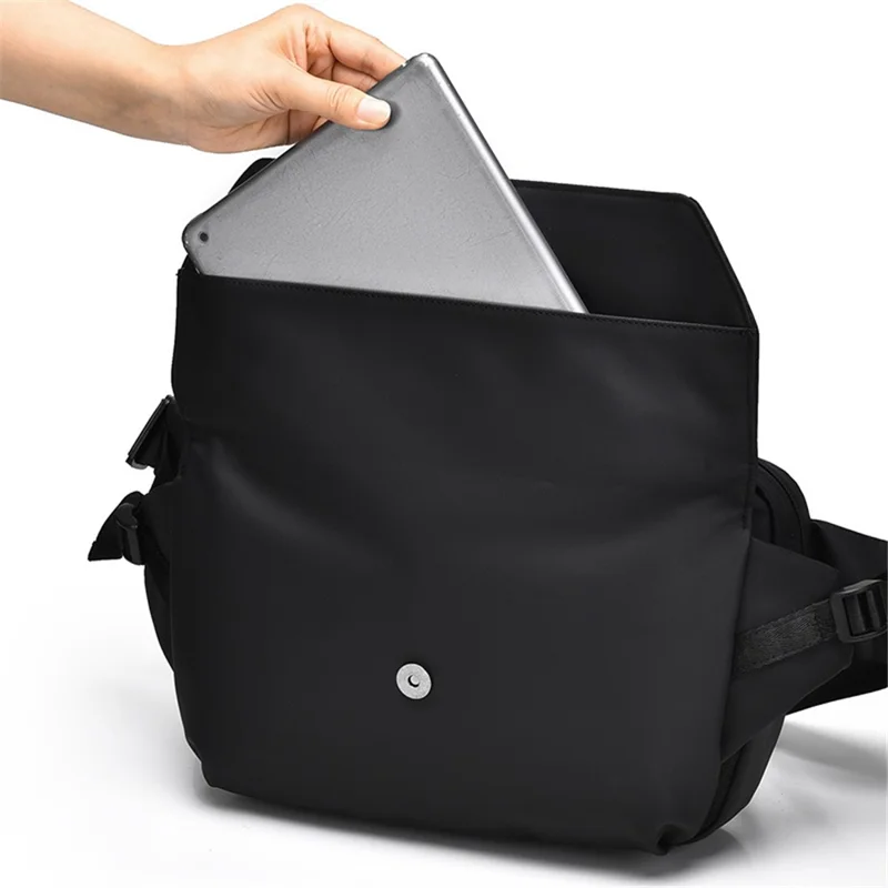 WEIXIER D511 Waterproof Nylon Crossbody Bag Men Travel Chest Bag, 32x7x20cm - Black