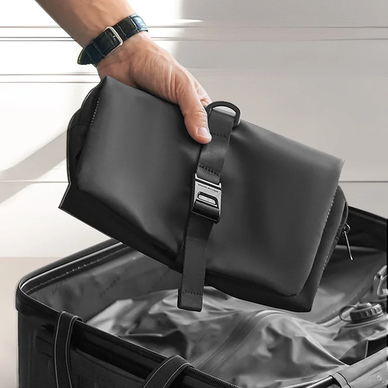 MARK RYDEN MR59 Travel Toiletry Bag for Men Large Capacity Wet Dry Separated Storage Cosmetic Pouch with Magnetic Clasp