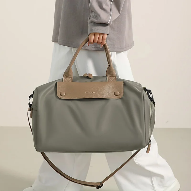 BANQILU LH766 Large Capacity Shoulder Bag for Short Trip Luggage Organizer Waterproof Nylon Gym Duffel - Khaki