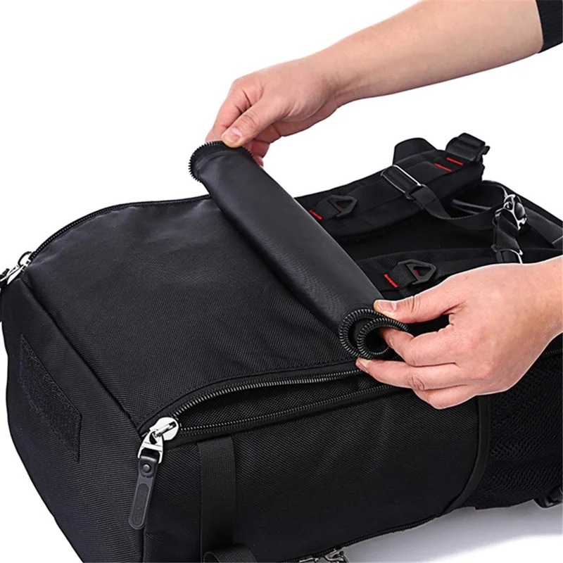 KAKA KA-2050 40L Sac à Dos Imperméable avec Boucle de Poitrine pour le Camping, la Randonnée, les Voyages - Noir