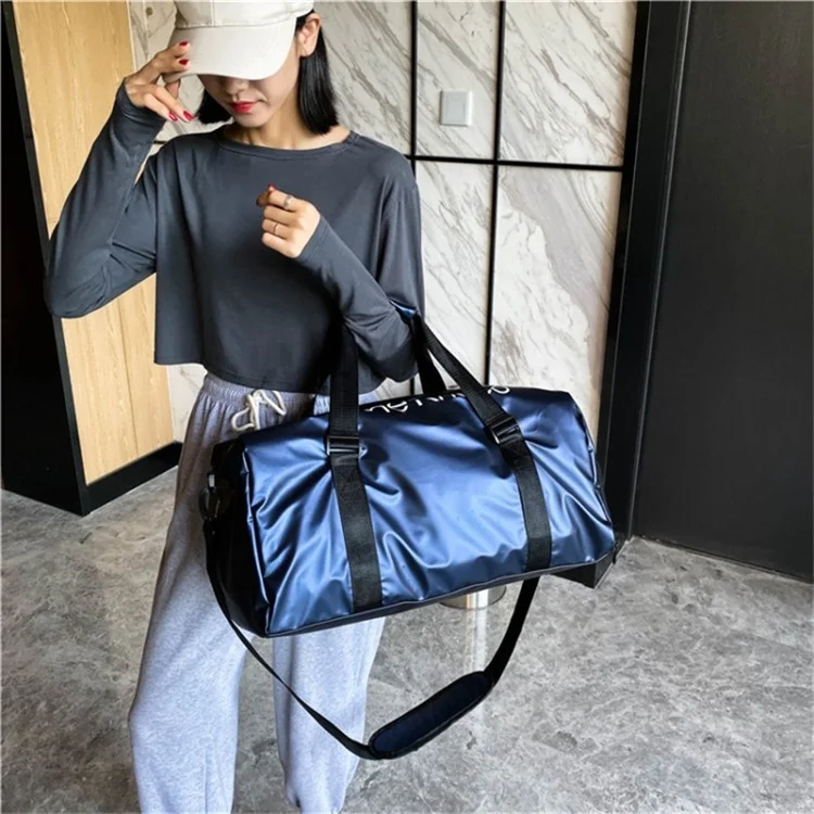 Глянцевая поверхность Oxford Cloth Sports Gym Bag Большая вместимость Водонепроницаемая сумка-тоут Сумка с ремнем через плечо - Серый