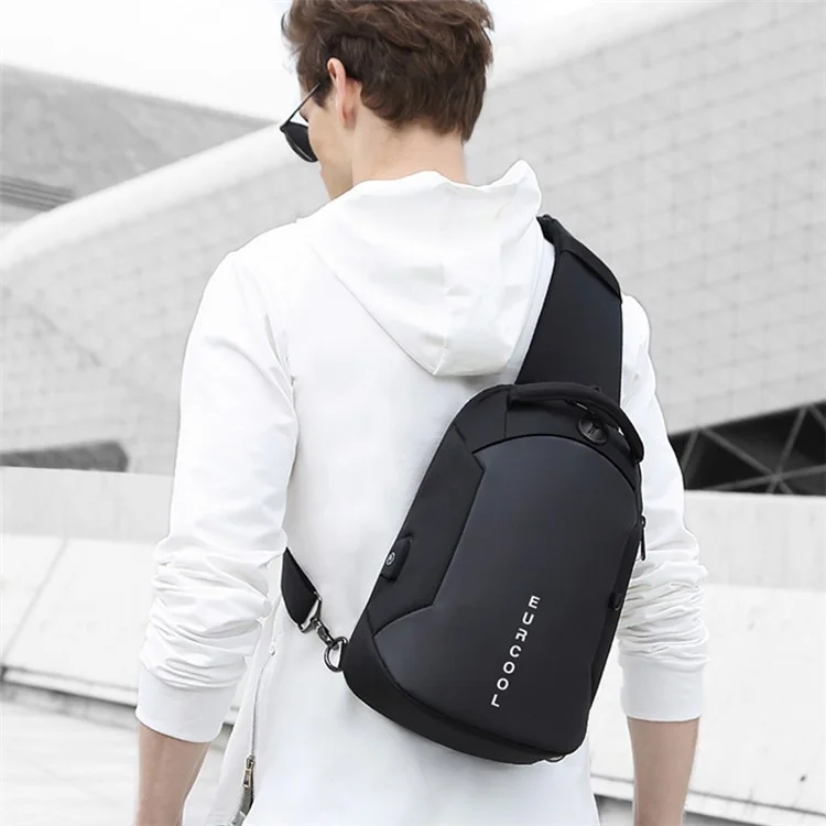 EURCOOL 1825 Outdoor Chest Bag Herren Umhängetasche mit USB-Ladeanschluss, Größe L - Schwarz