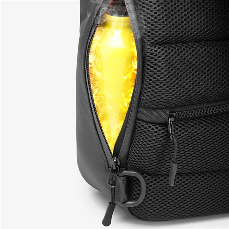 OZUKO 9334 Oxford Cloth USB Port Men's Chest Bag Travel Crossbody Bag Daypack - Black
