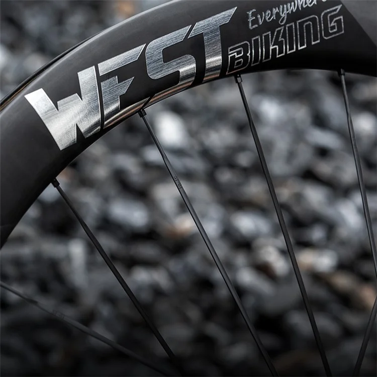 WEST BIKING YP1401038 / YP1401039 2PCS Ruedas de Bicicleta de Carretera de Fibra de Carbono 700C Juego de Ruedas Clincher - Freno de Disco
