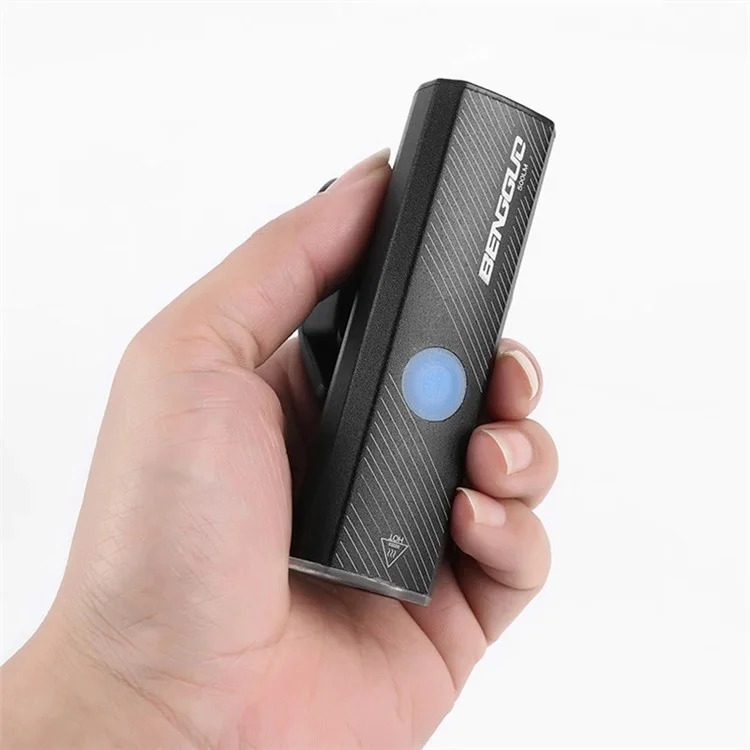 Bengguo BG-1913 Bicycle Light 300 Lumens 4 Modie Bike Luci da Bici USB Porta Ricaricabile Per la Guida Notturna