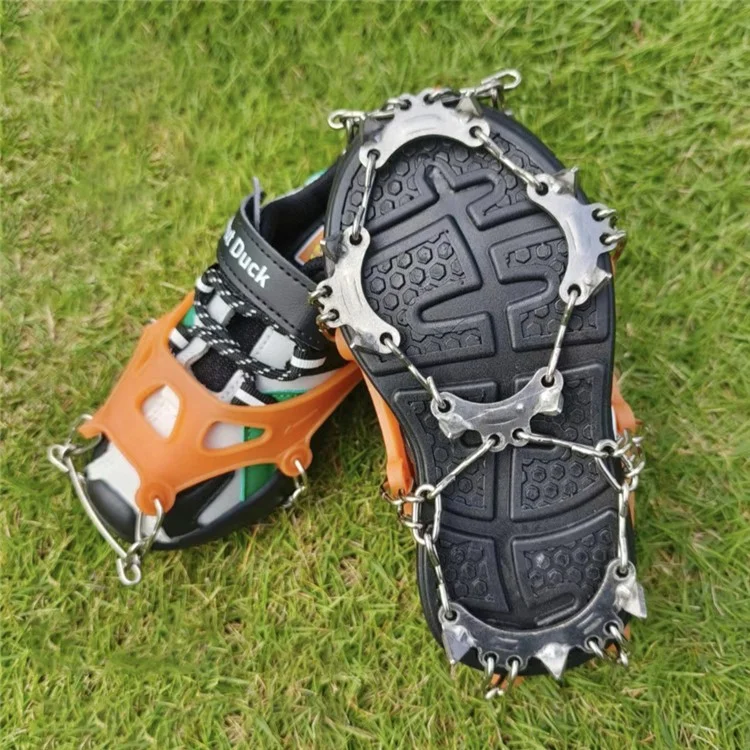 1 Pair Kids Outdoor Ice Cleats 11 Teeth Anti-Slip Stainless Steel Traction Spikes for Children - Orange S