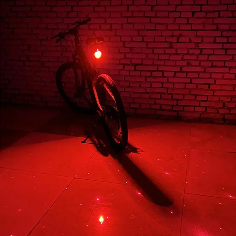BENGGUO BG-3143 Rennrad-Radfahren-Laser-Rückleuchte Sicherheitswarnung Hochleistungs-LED-Leuchte - Herzform + Sternenhimmel-Laser