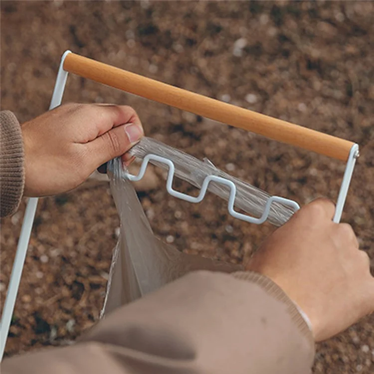 Soporte de bolsa de basura HALIN Iron+Wood Portátil Colgador de bolsa de basura al aire libre para camping y senderismo - Blanco