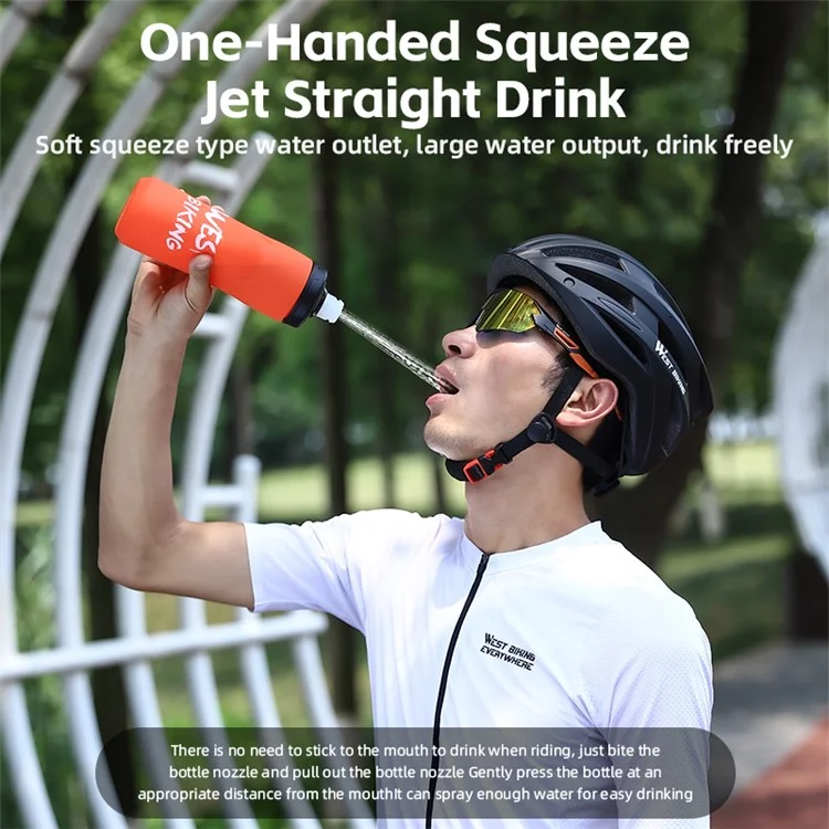 WEST BIKING YP0721042 750ML PP+Silicone Water Bottle Outdoor Camping Drinking Cup (BPA Free, without FDA Certification) - Matte / Black