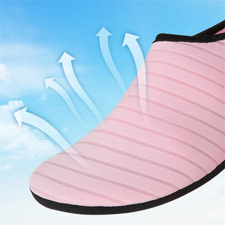 1 Pair Water Shoes Aqua Socks Swim Beach Pool River Slip-On Barefoot Quick-Dry Sports Shoes - Pink / 36-37
