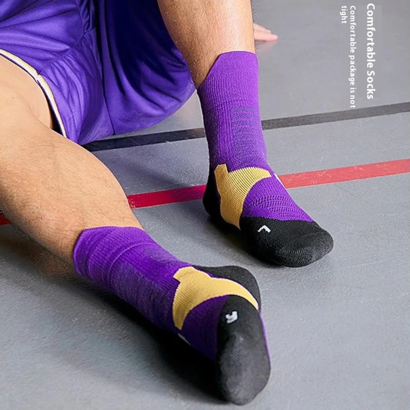 PORFIN DML7501 1 Pair Summer Breathable Sports Socks for Running Basketball Hiking Men Women L Size 39-44 Shoe Sizes - Black and Yellow