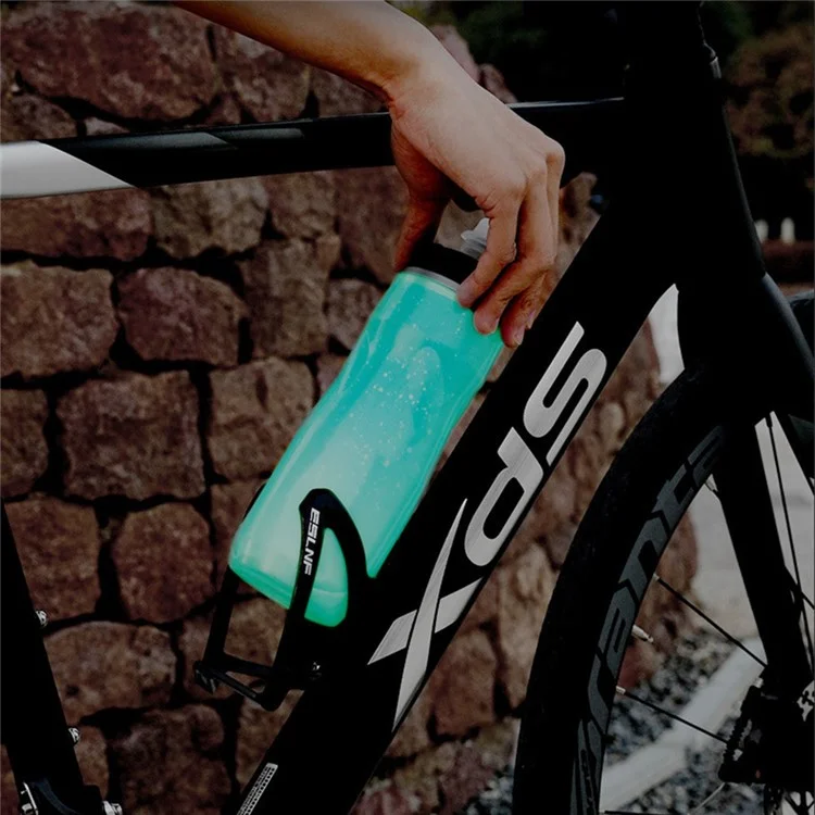 ESLNF YLB-23 PP5 Isolierte Fahrrad-Wasserflasche Fluoreszierender Squeeze-Sportbecher (BPA-frei, Ohne FDA) - Schlichte Linien