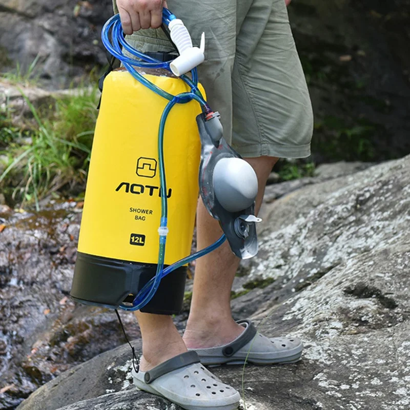 AOTU AT6647 Bolsa de Banho Inflável de 12L em PVC para Camping Portátil para Caminhada e Praia - Amarelo