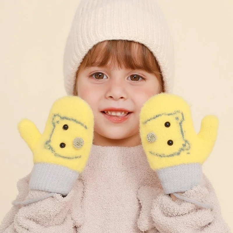 DRST30 Winter Warm Fleece Lined Mittens for Children 2-5 Years Old Cartoon Animal Pattern Neck Hanging Gloves - Yellow