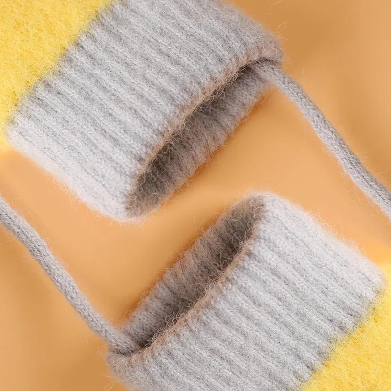 DRST30 Winter Warm Fleece Lined Mittens for Children 2-5 Years Old Cartoon Animal Pattern Neck Hanging Gloves - Yellow