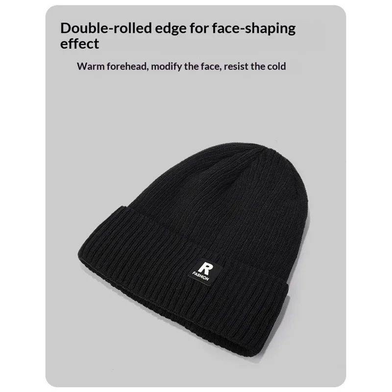 Winter gebreide muts voor buiten koude bescherming oorwarmer ijsmuts met R-logo geborduurd - Zwart