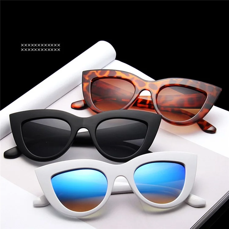 12121 Lunettes de soleil à monture métallique et verres miroir cat eye pour femmes - Sable noir / Gris foncé