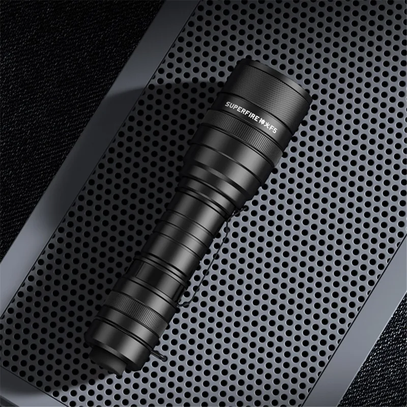 SUPERFIRE F5 Zoomable Flashlight Waterproof Portable Night Light with Waist Clip, Direct Charging Model