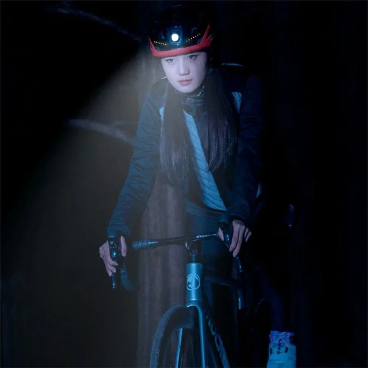 ROCKBROS ZK-077 Avertissement Lumière Vélo Casque Vélo Casque Protection de la Tête (CE) - Noir+Rouge