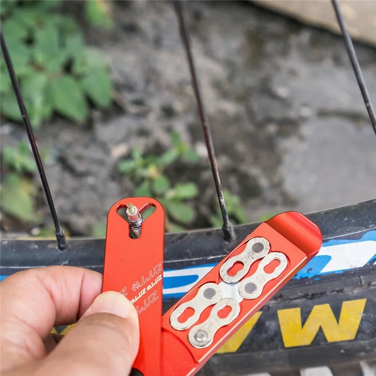 ZTTO MSKQ 4 en 1 Herramienta de extracción de enlaces de cadena de bicicleta, palanca de neumáticos, extractor de válvula de núcleo de aleación de aluminio - Negro