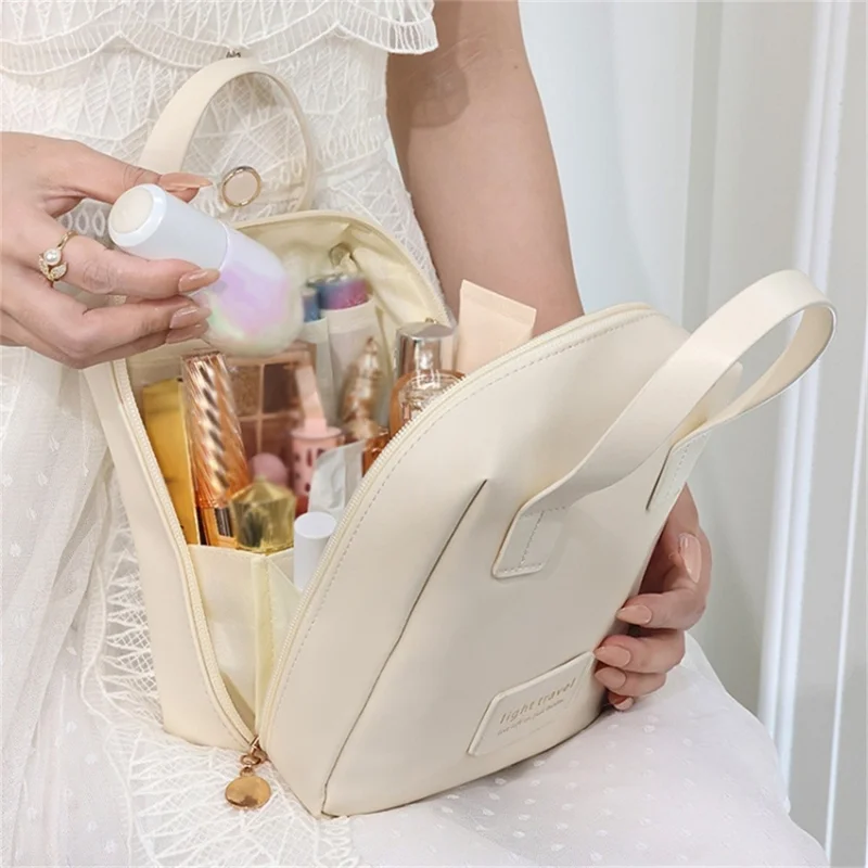 PU Leather Handheld Makeup Bag Travel Large Capacity Portable Cosmetics Storage Bag - Brown