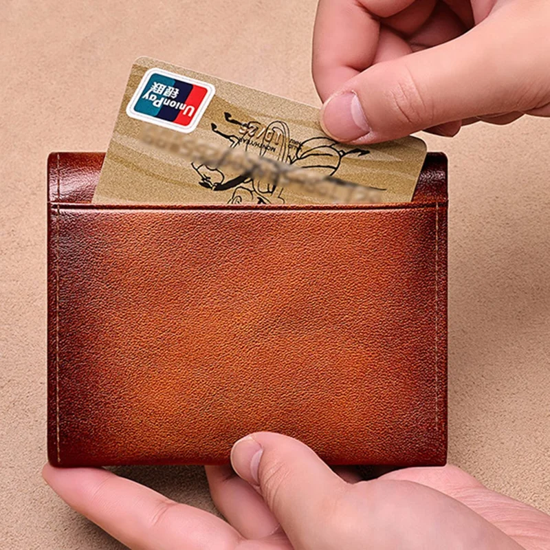 BANYANU N2038 Carteira Masculina Compacta de Couro Legítimo Dobrável com Múltiplos Compartimentos para Cartões - Marrom