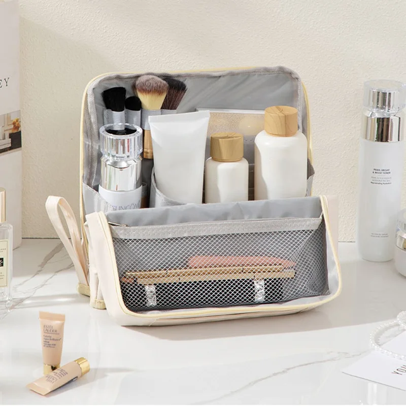 Bolsa Cosmética de PU com Grande Capacidade, Portátil para Viagem, Organizador de Maquiagem - Branco