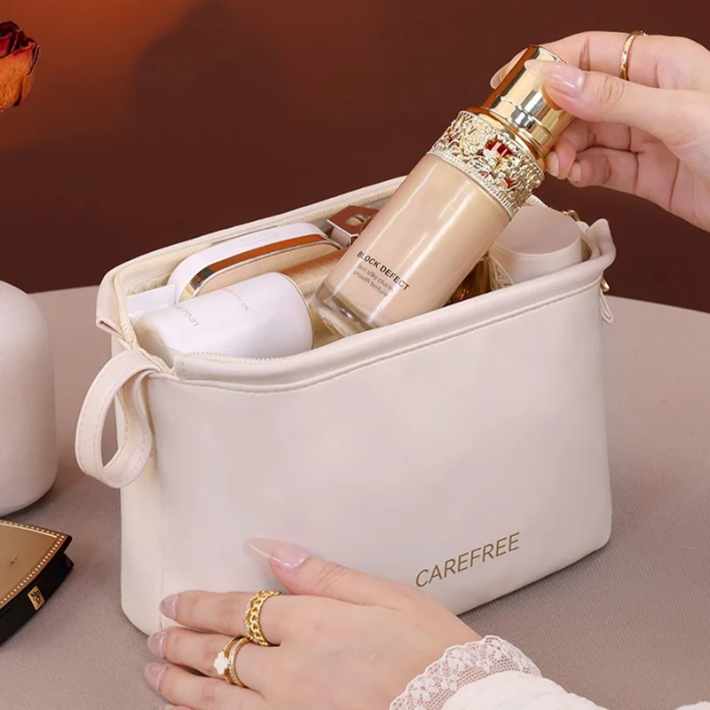 8100 Small Makeup Bag Portable Travel Skincare Storage Pouch Compact Cosmetic Organizer for Toiletries Mini Beauty Products - White