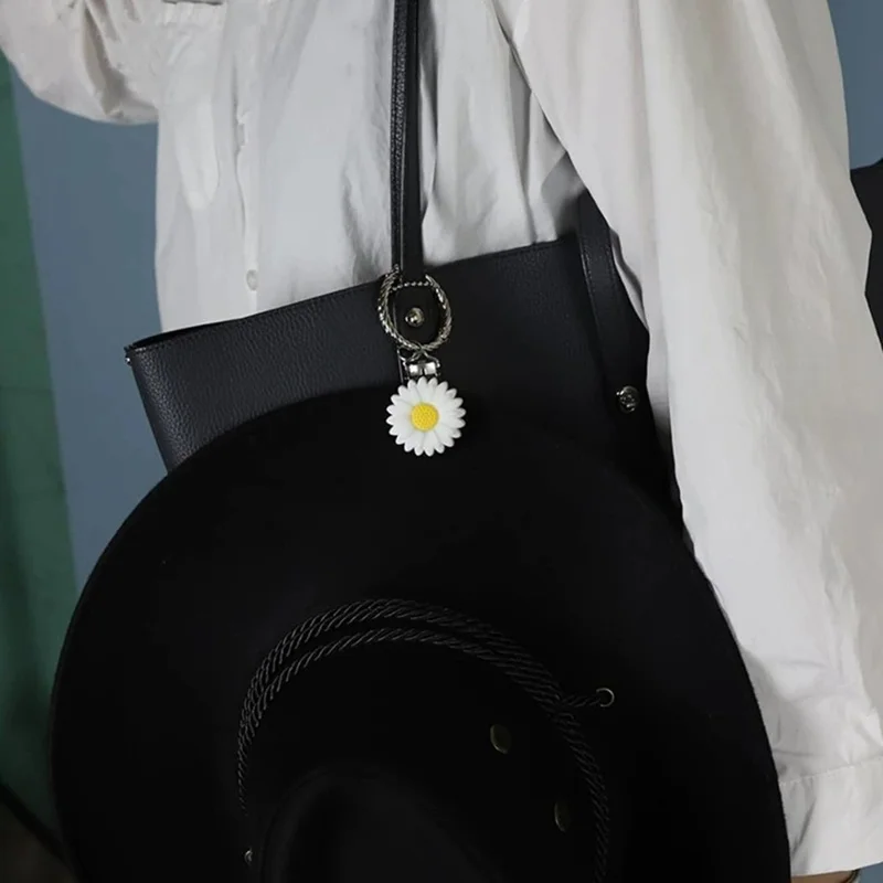 Colorful Flower Leaf Hat Clip Multi-functional Clip Travel Luggage Pendant Bag Accessory - White Daisy