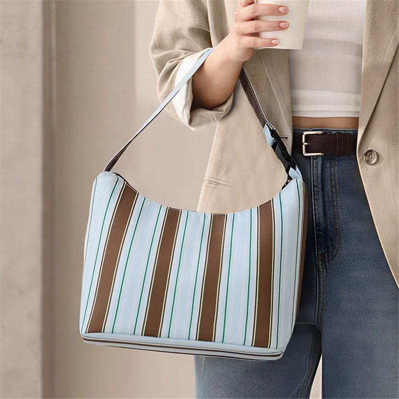 Lunch Bag Waterproof Large Capacity Curved Opening Polyester + PEVA Cooler Bag for Office Work School - Blue Stripes