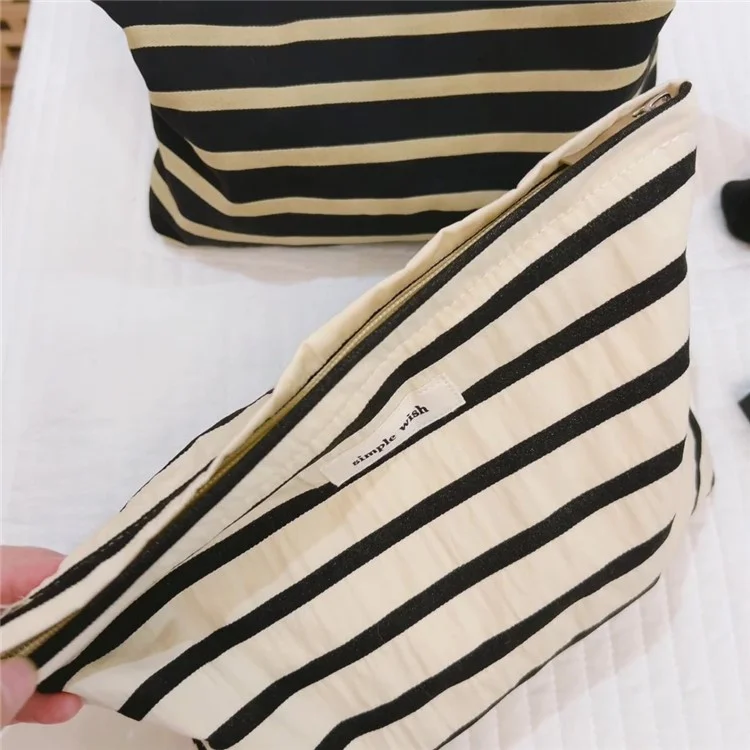 562 Stripe Pattern Makeup Storage Pouch Anti-Wear Canvas Toiletries Women Teen Girls Cosmetic Organizer Travel Bag - Black Stripe